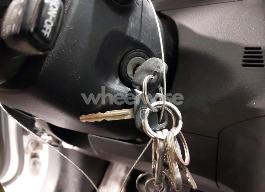 Photo 11 of 2009 Toyota Matrix S (VIN 2T1KE40E49C001278)