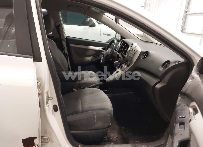 Photo 5 of 2009 Toyota Matrix S (VIN 2T1KE40E49C001278)