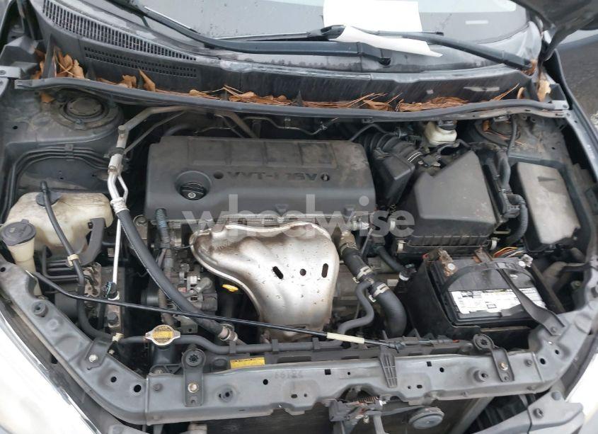 Photo 10 of 2009 Toyota Matrix S (VIN 2T1KE40E49C022468)