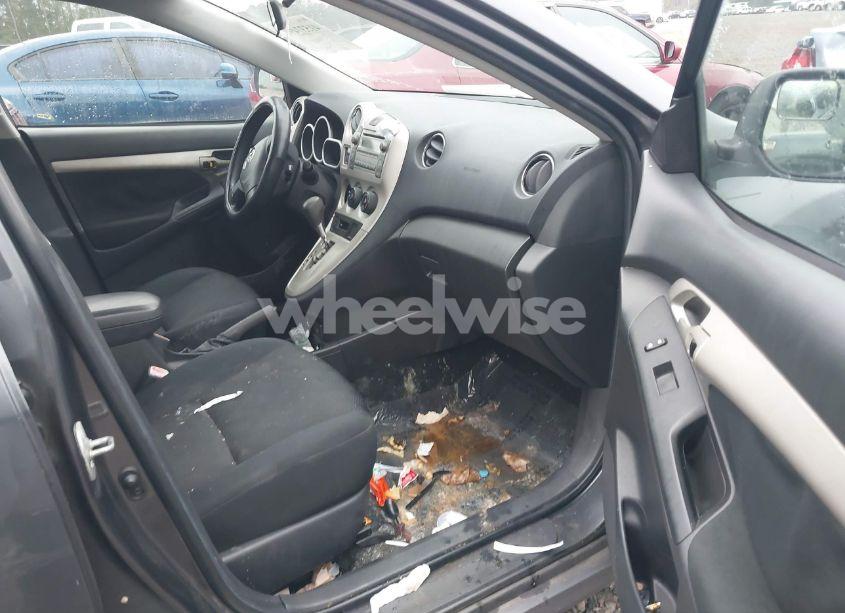 Photo 5 of 2009 Toyota Matrix S (VIN 2T1KE40E49C022468)