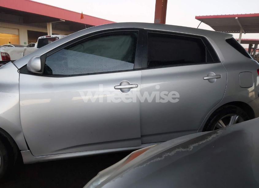 Photo 15 of 2009 Toyota Matrix S (VIN 2T1KE40EX9C014617)