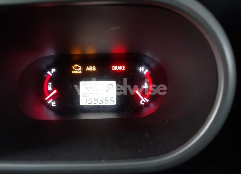 Photo 16 of 2009 Toyota Matrix S (VIN 2T1KE40EX9C014617)