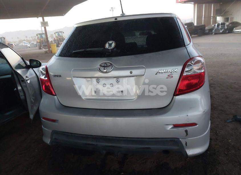 Photo 17 of 2009 Toyota Matrix S (VIN 2T1KE40EX9C014617)