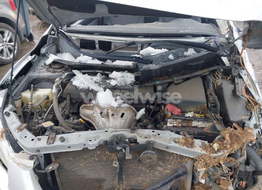 Photo 10 of 2010 Toyota Matrix S (VIN 2T1KE4EE4AC035606)