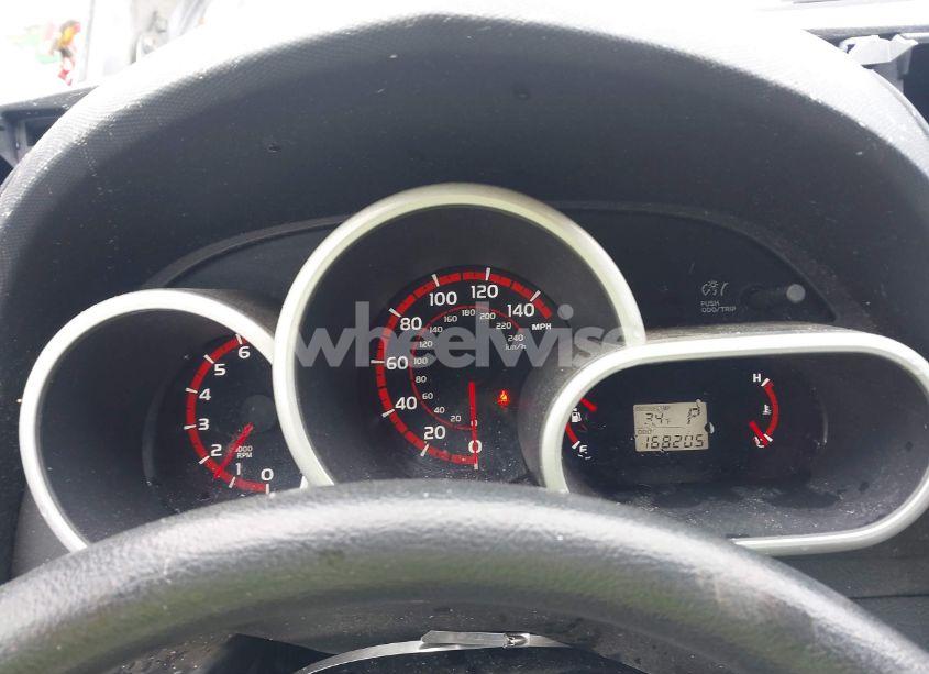 Photo 7 of 2010 Toyota Matrix S (VIN 2T1KE4EE4AC035606)