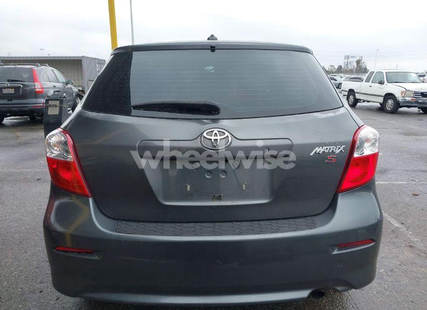 Photo 16 of 2011 Toyota Matrix S (VIN 2T1KE4EE7BC047945)