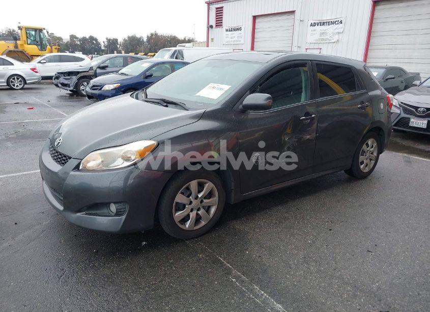Photo 2 of 2011 Toyota Matrix S (VIN 2T1KE4EE7BC047945)