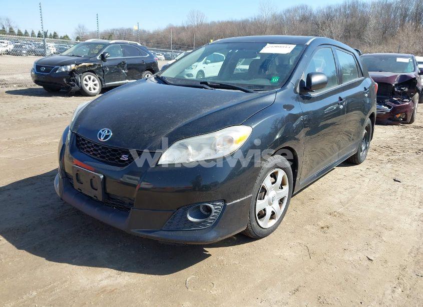 Photo 2 of 2010 Toyota Matrix S (VIN 2T1KE4EE8AC039514)
