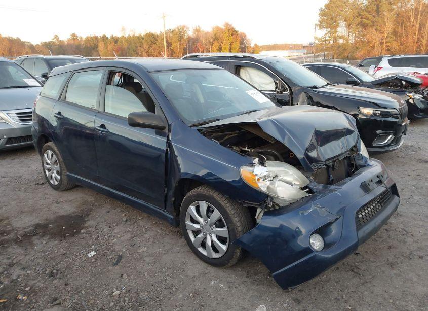 2005 Toyota Matrix XR (VIN 2T1KR30E05C337633) main photo