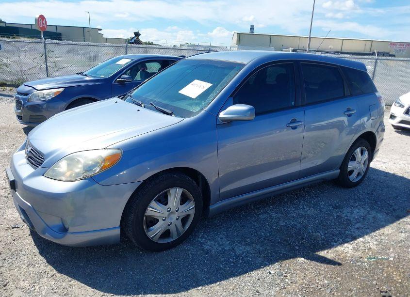 Photo 2 of 2006 Toyota Matrix XR (VIN 2T1KR30E06C560739)