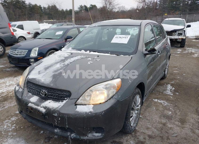 Photo 2 of 2007 Toyota Matrix XR (VIN 2T1KR30E17C657207)