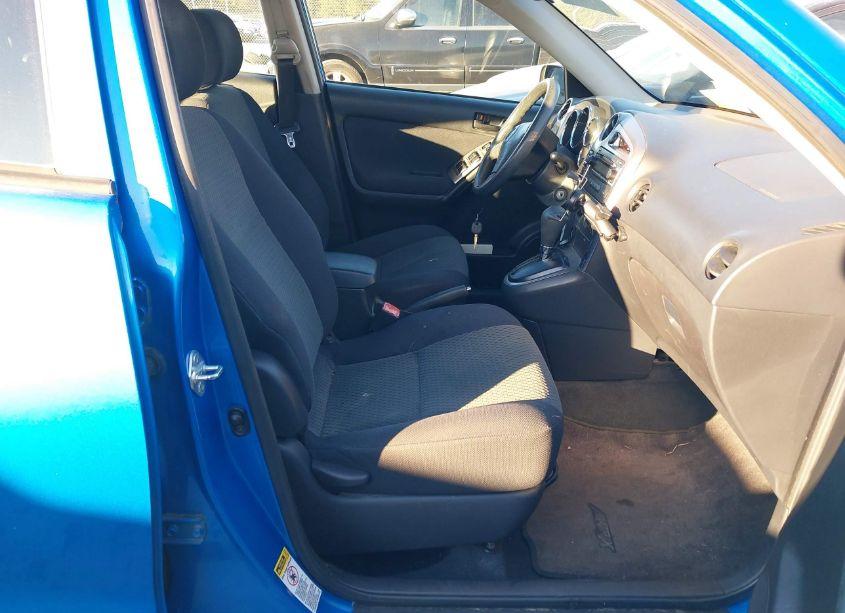 Photo 5 of 2007 Toyota Matrix (VIN 2T1KR30E27C652002)