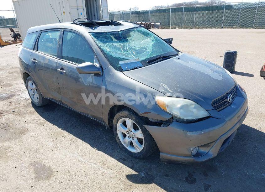 2007 Toyota Matrix XR (VIN 2T1KR30E27C663615) main photo