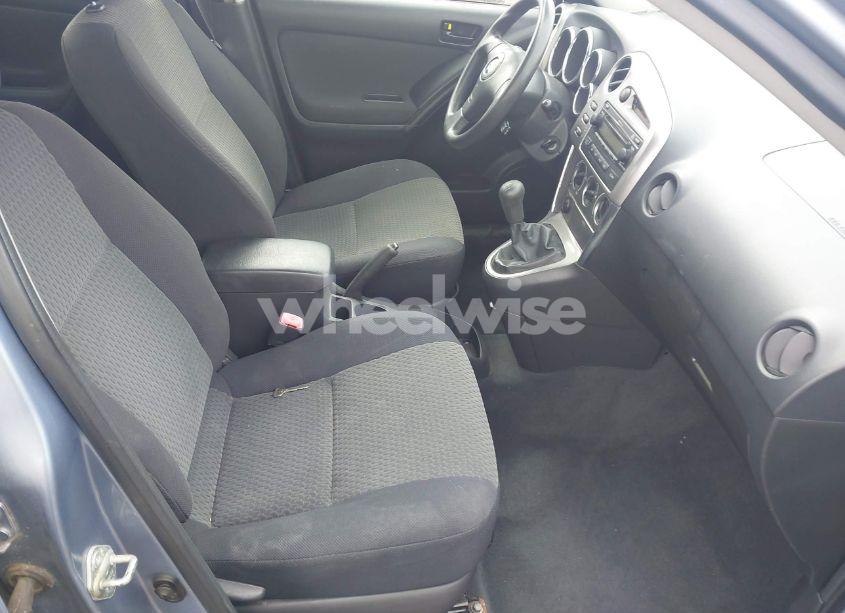 Photo 5 of 2007 Toyota Matrix (VIN 2T1KR30E37C651506)