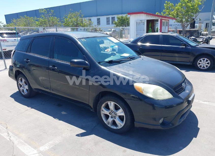 2007 Toyota Matrix XR (VIN 2T1KR30E87C624527) main photo