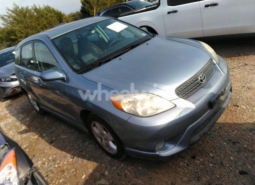 2008 Toyota Matrix XR (VIN 2T1KR30EX8C712626) main photo