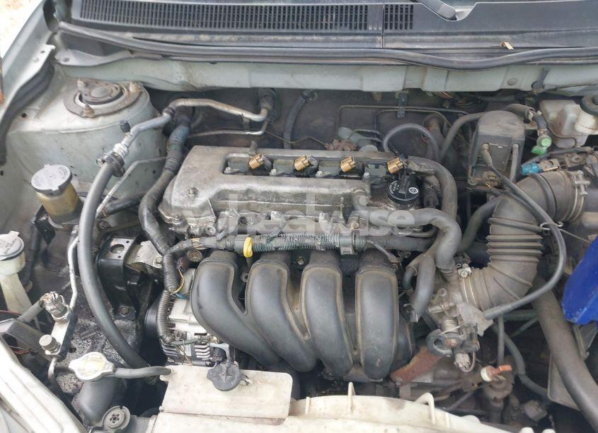 Photo 10 of 2003 Toyota Matrix XR (VIN 2T1KR32E03C027301)