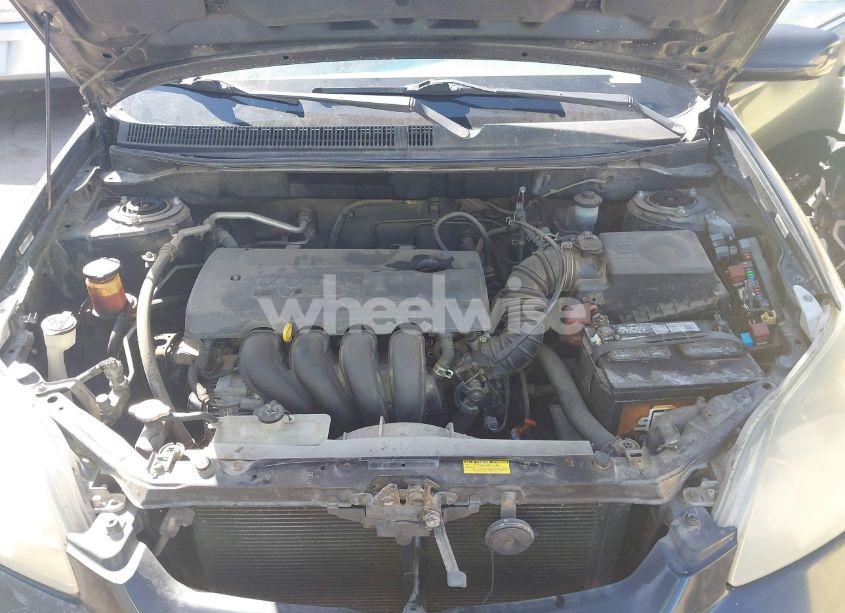 Photo 10 of 2003 Toyota Matrix STANDARD (VIN 2T1KR32E03C081827)