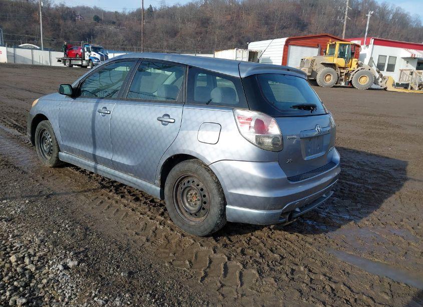 Photo 3 of 2005 Toyota Matrix XR (VIN 2T1KR32E05C406155)