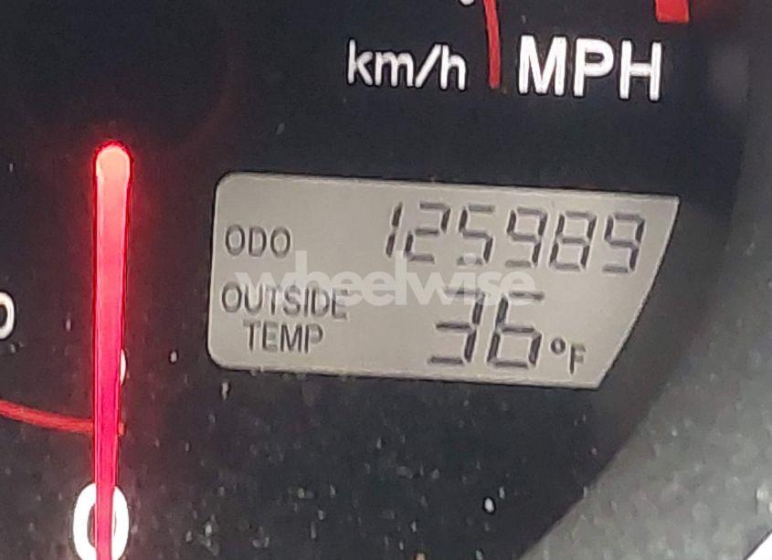 Photo 15 of 2007 Toyota Matrix XR (VIN 2T1KR32E07C638791)