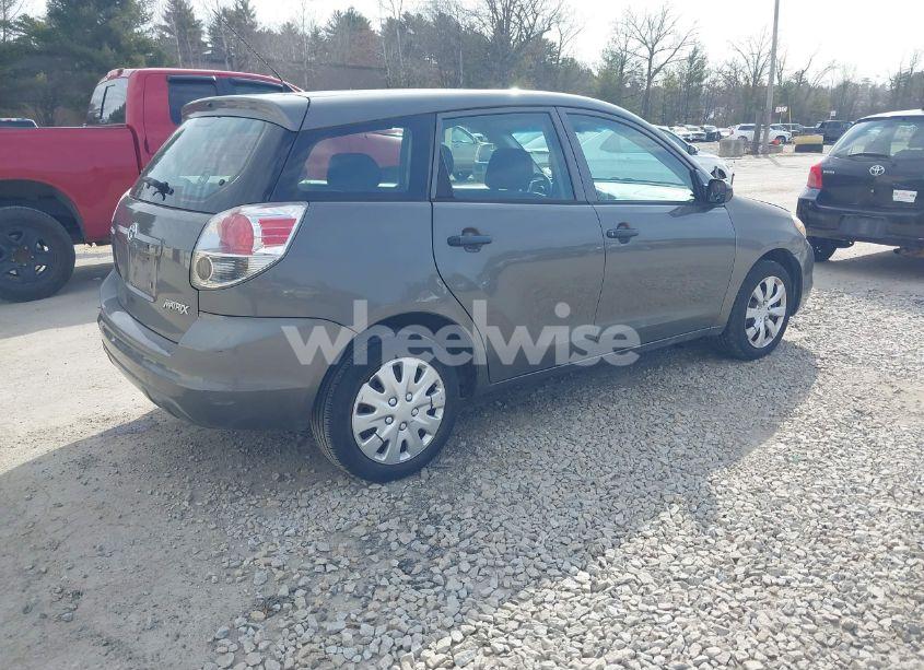 Photo 4 of 2007 Toyota Matrix (VIN 2T1KR32E07C658507)