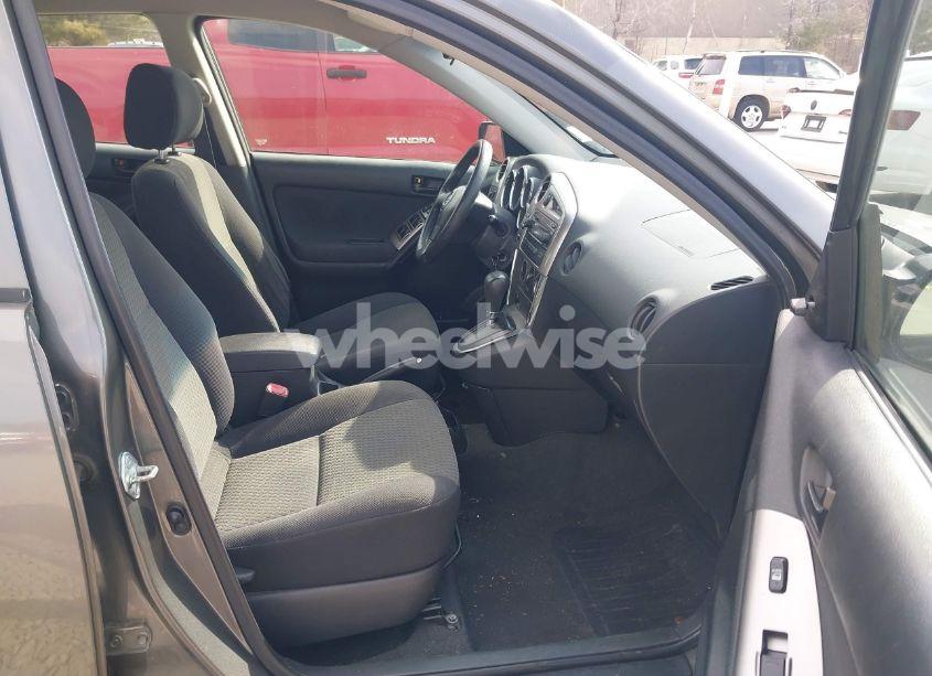 Photo 5 of 2007 Toyota Matrix (VIN 2T1KR32E07C658507)