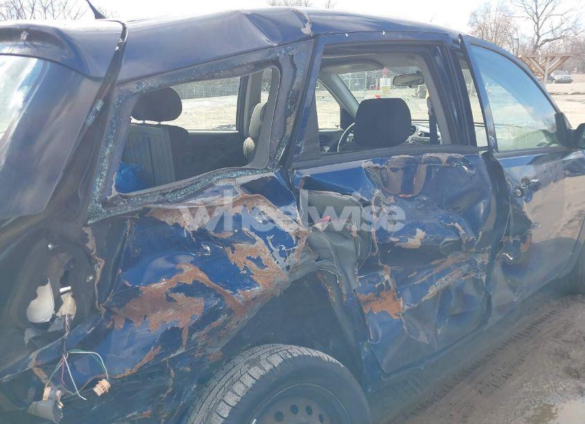 Photo 13 of 2007 Toyota Matrix (VIN 2T1KR32E07C665036)