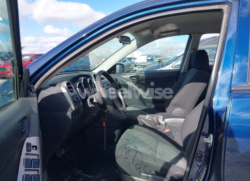 Photo 5 of 2007 Toyota Matrix (VIN 2T1KR32E07C665036)