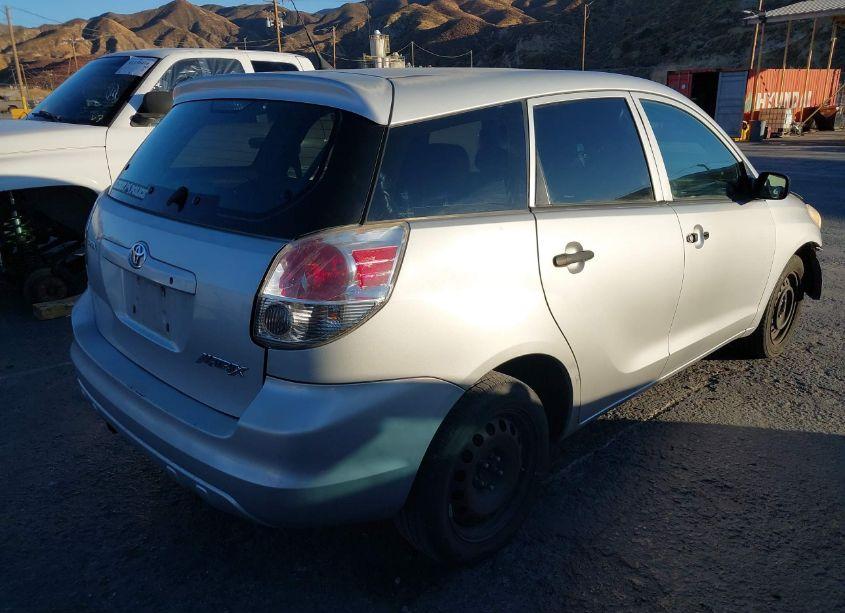 Photo 4 of 2008 Toyota Matrix (VIN 2T1KR32E08C719498)