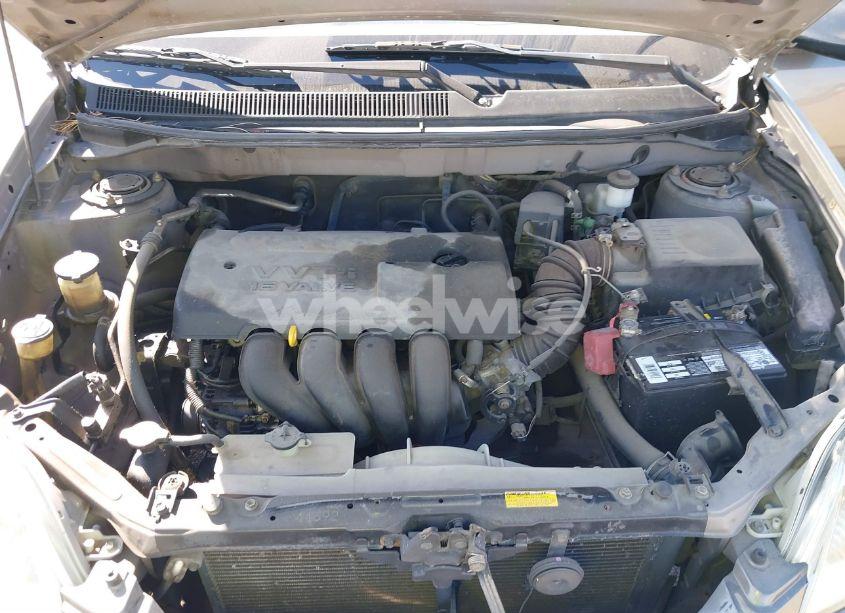 Photo 10 of 2004 Toyota Matrix STANDARD (VIN 2T1KR32E14C182277)