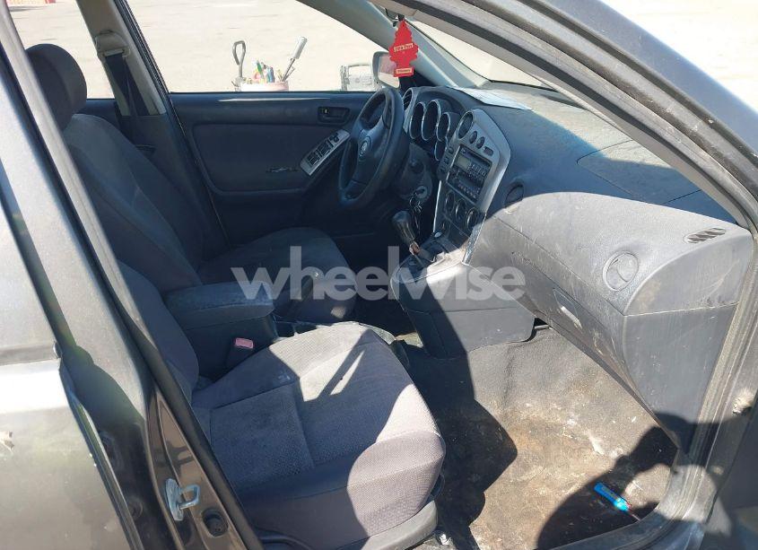 Photo 5 of 2004 Toyota Matrix STANDARD (VIN 2T1KR32E14C182277)