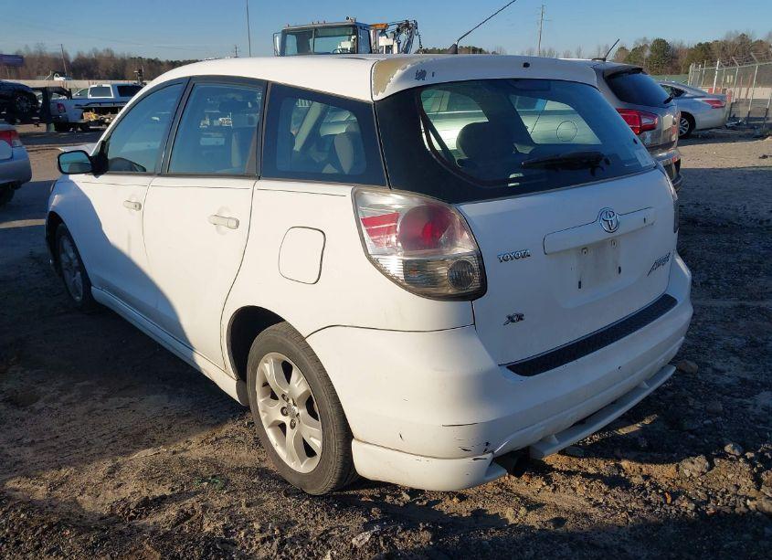 Photo 3 of 2005 Toyota Matrix XR (VIN 2T1KR32E15C325746)