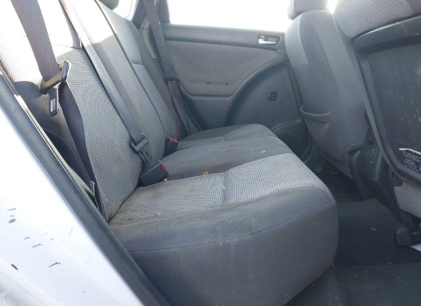 Photo 8 of 2005 Toyota Matrix XR (VIN 2T1KR32E15C325746)