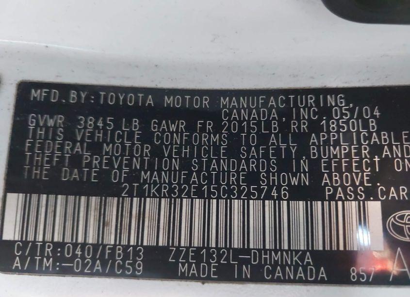 Photo 9 of 2005 Toyota Matrix XR (VIN 2T1KR32E15C325746)