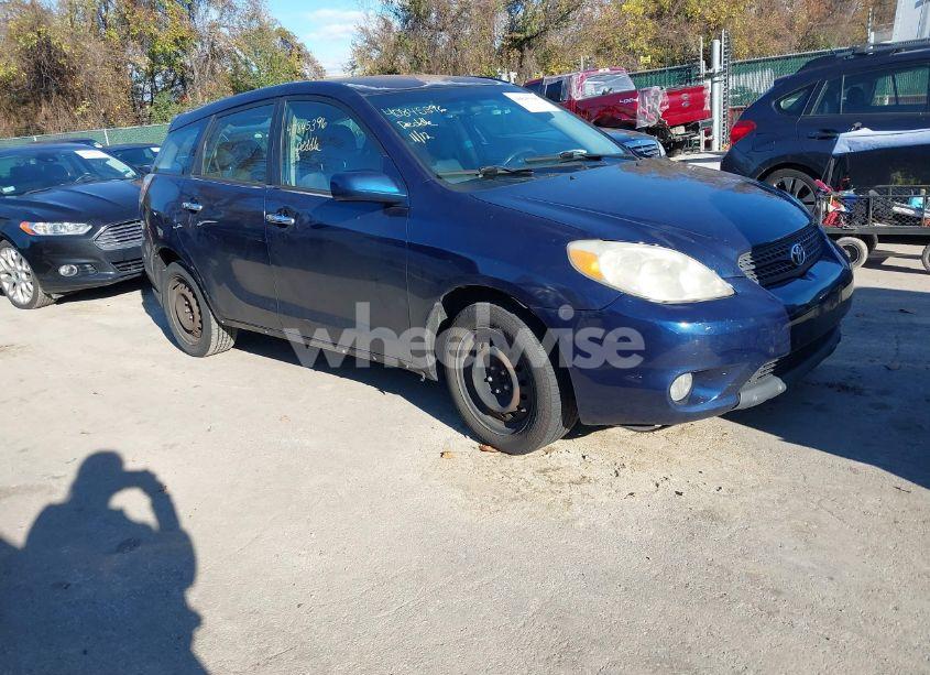 2005 Toyota Matrix XR (VIN 2T1KR32E15C481270) main photo