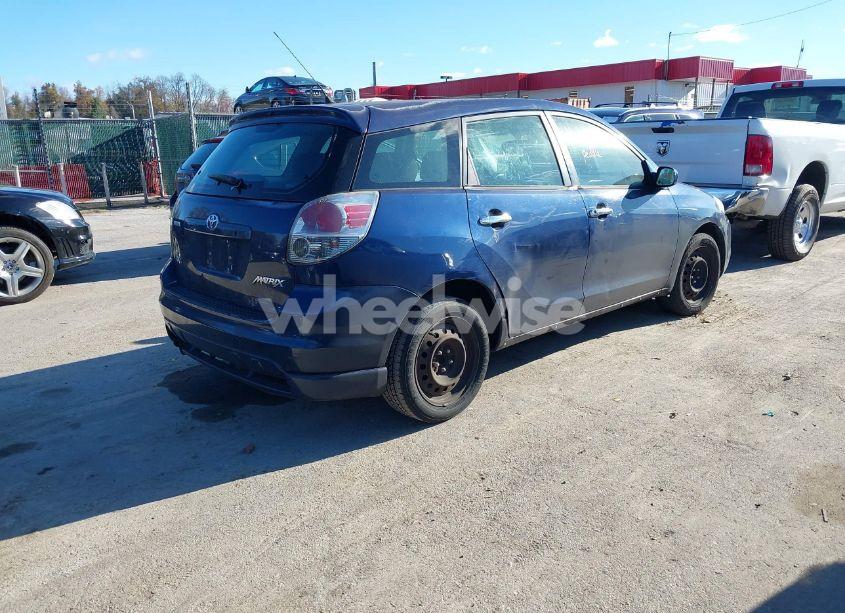 Photo 4 of 2005 Toyota Matrix XR (VIN 2T1KR32E15C481270)