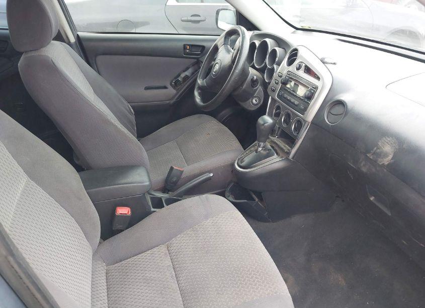 Photo 5 of 2006 Toyota Matrix (VIN 2T1KR32E16C570967)