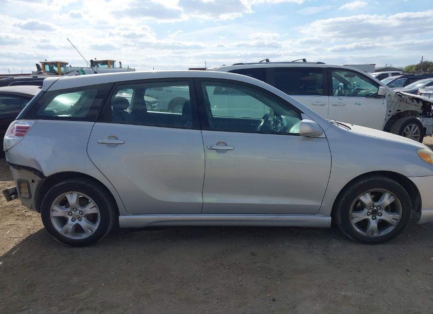 Photo 14 of 2006 Toyota Matrix XR (VIN 2T1KR32E16C610593)