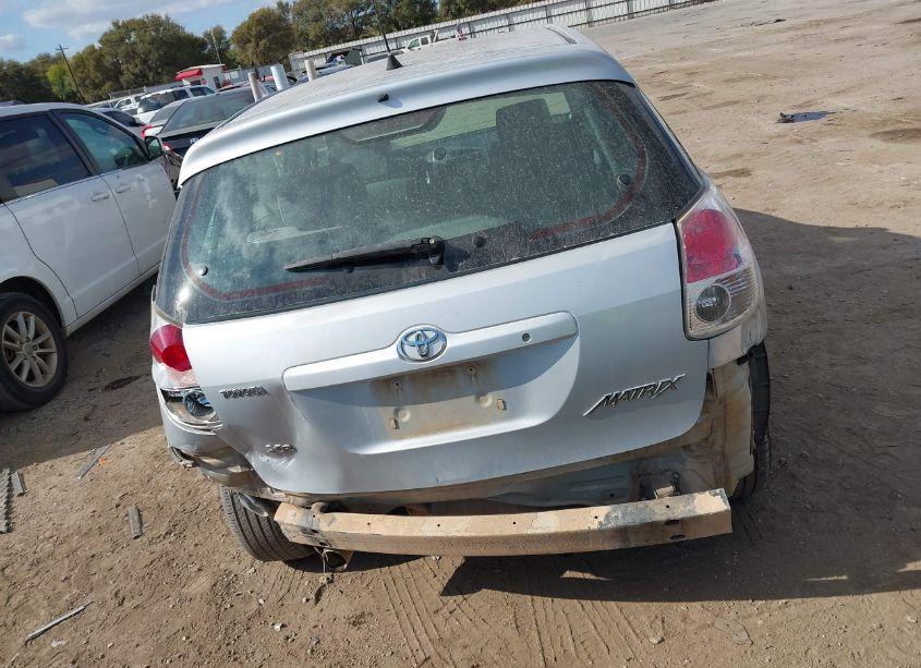 Photo 17 of 2006 Toyota Matrix XR (VIN 2T1KR32E16C610593)