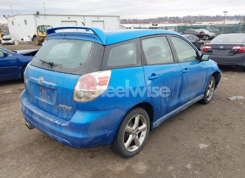 Photo 4 of 2007 Toyota Matrix XR (VIN 2T1KR32E17C635303)