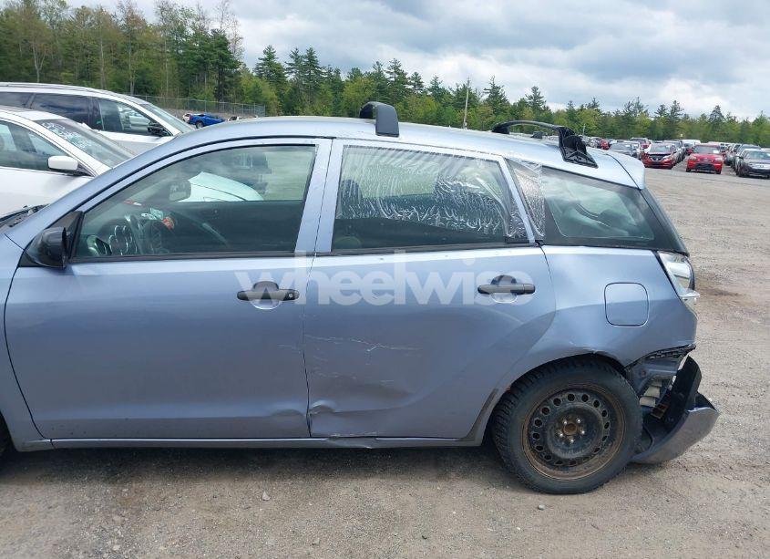 Photo 15 of 2007 Toyota Matrix (VIN 2T1KR32E17C646835)