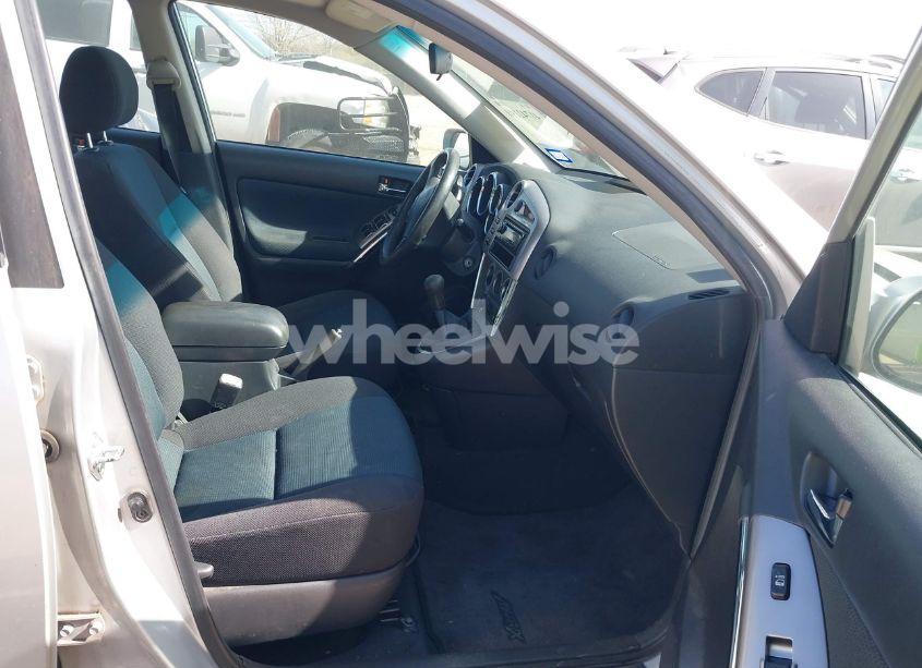 Photo 5 of 2007 Toyota Matrix XR (VIN 2T1KR32E17C665496)