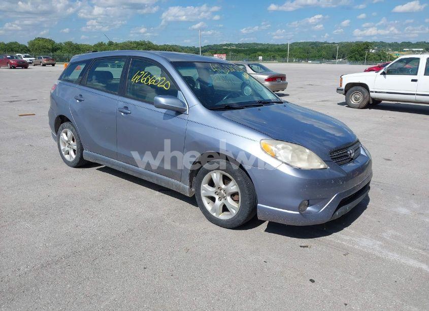 2007 Toyota Matrix XR (VIN 2T1KR32E17C667250) main photo