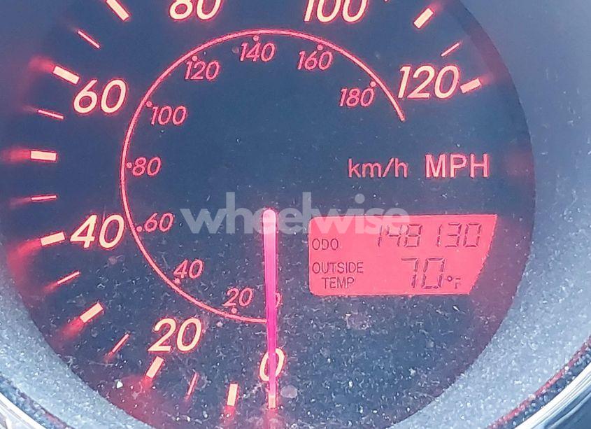 Photo 16 of 2003 Toyota Matrix STANDARD/STD (VIN 2T1KR32E23C091596)