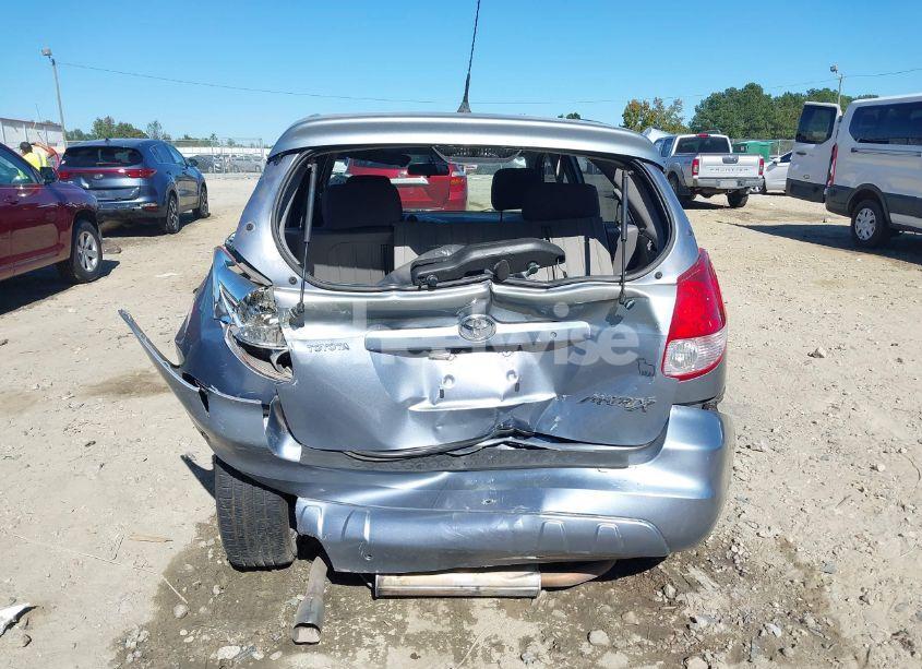 Photo 17 of 2003 Toyota Matrix STANDARD/STD (VIN 2T1KR32E23C091596)
