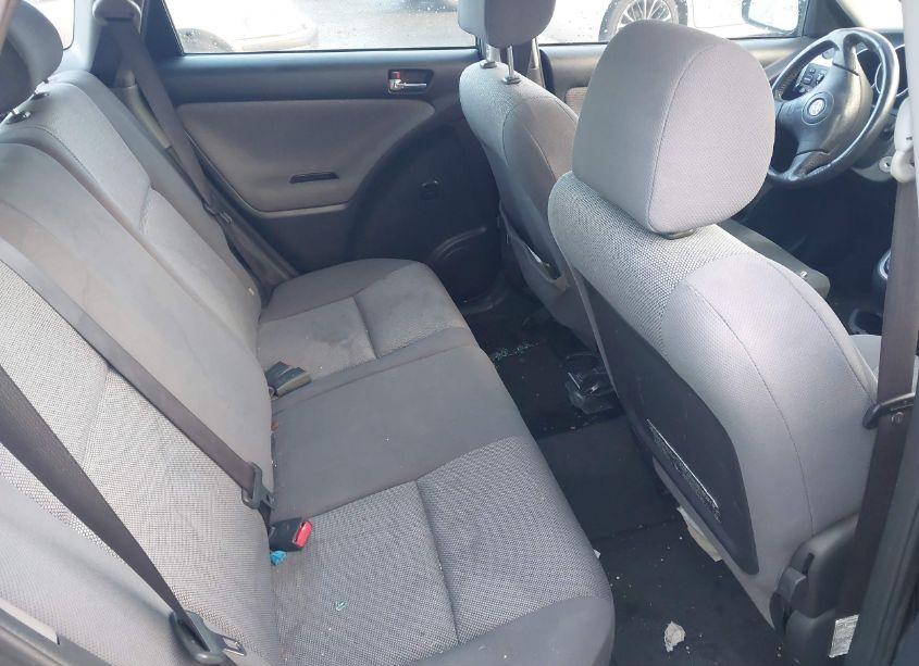 Photo 8 of 2004 Toyota Matrix XR (VIN 2T1KR32E24C309120)