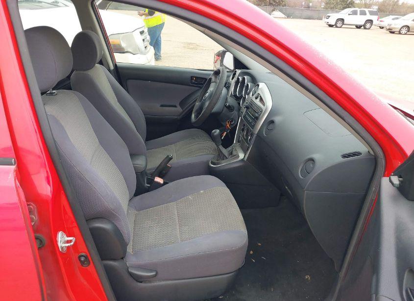 Photo 5 of 2005 Toyota Matrix (VIN 2T1KR32E25C365267)