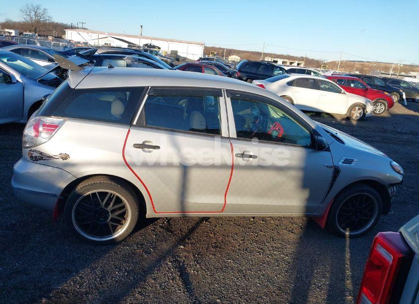 Photo 13 of 2005 Toyota Corolla MATRIX XR (VIN 2T1KR32E25C404939)