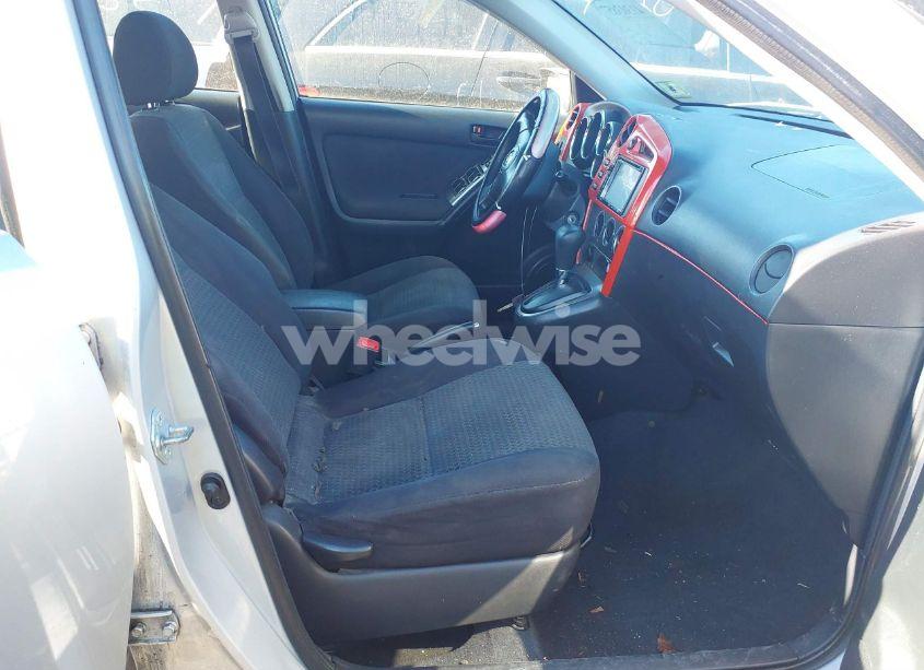 Photo 5 of 2005 Toyota Corolla MATRIX XR (VIN 2T1KR32E25C404939)