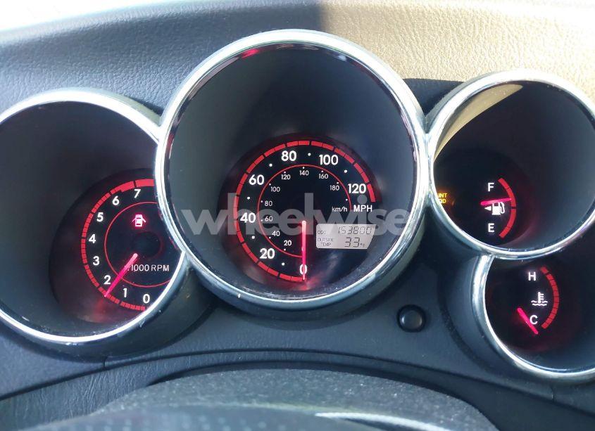 Photo 7 of 2005 Toyota Corolla MATRIX XR (VIN 2T1KR32E25C404939)